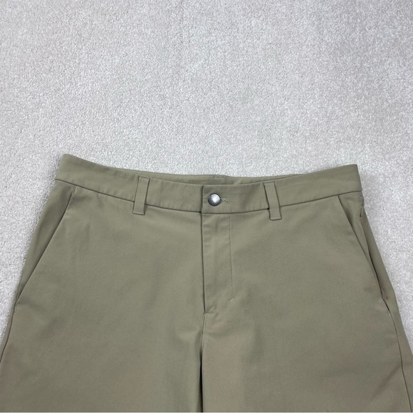 Lululemon Commission Tan Shorts - Picture 2 of 12